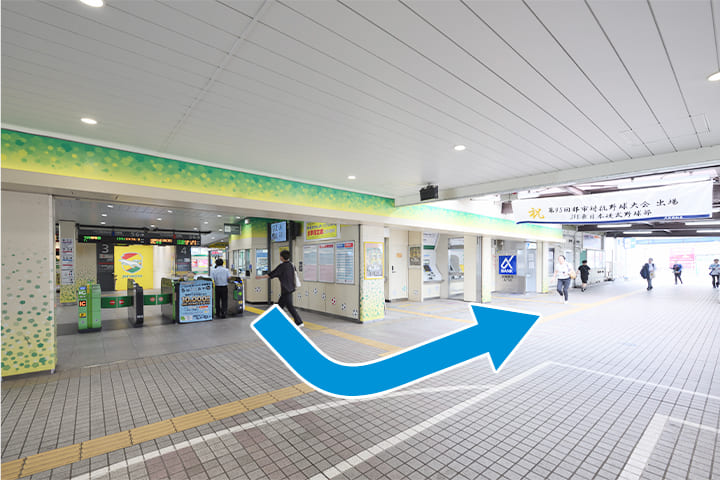 蘇我駅東口を矢印へ進みます